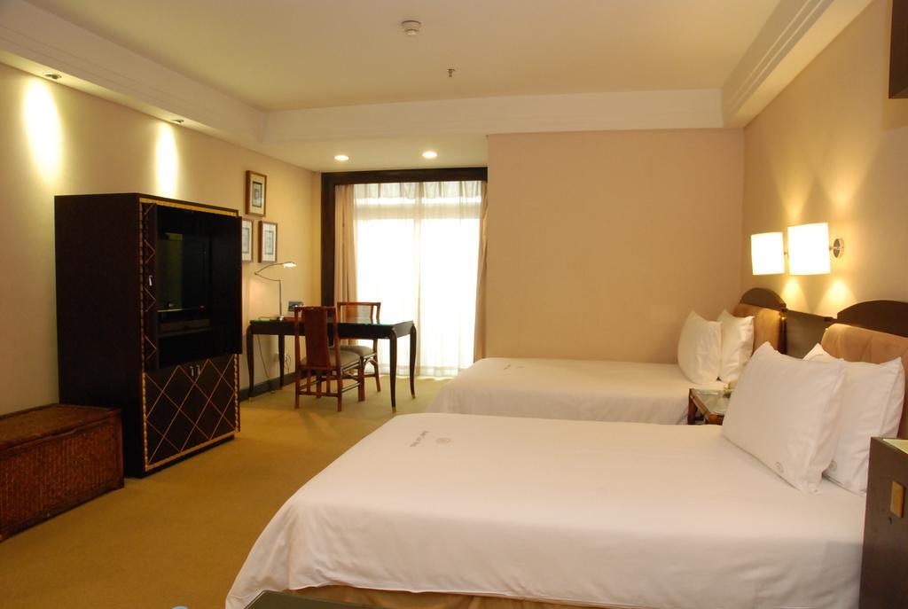 东莞君兰酒店 Grand Land Hotel Dongguan  Exterior foto