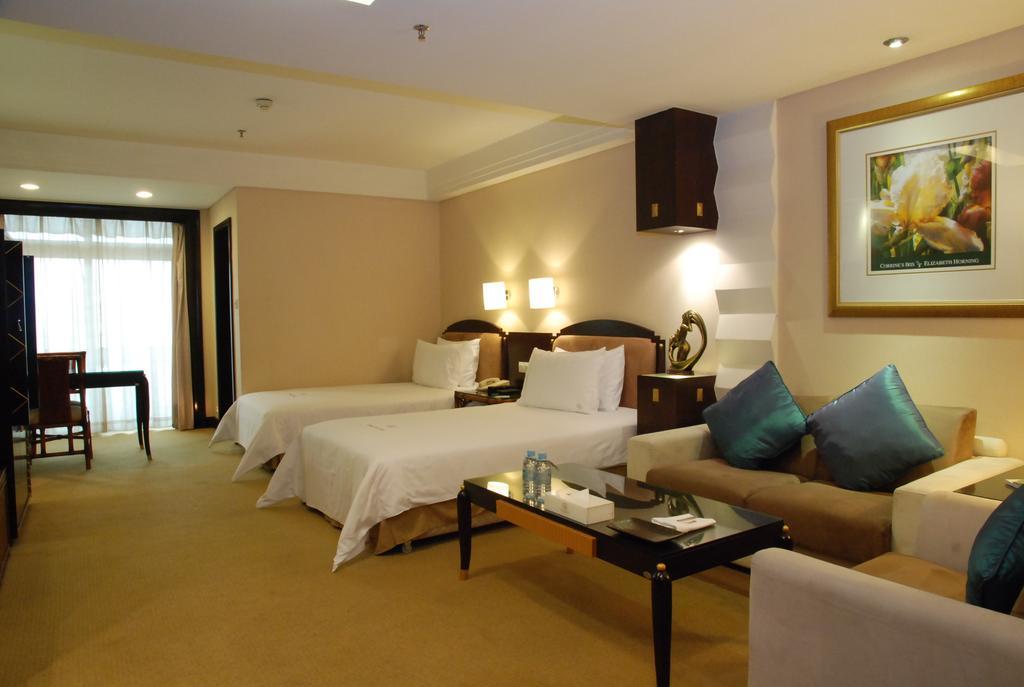 东莞君兰酒店 Grand Land Hotel Dongguan  Exterior foto