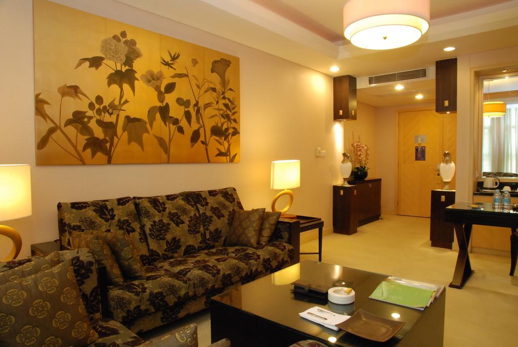 东莞君兰酒店 Grand Land Hotel Dongguan  Exterior foto