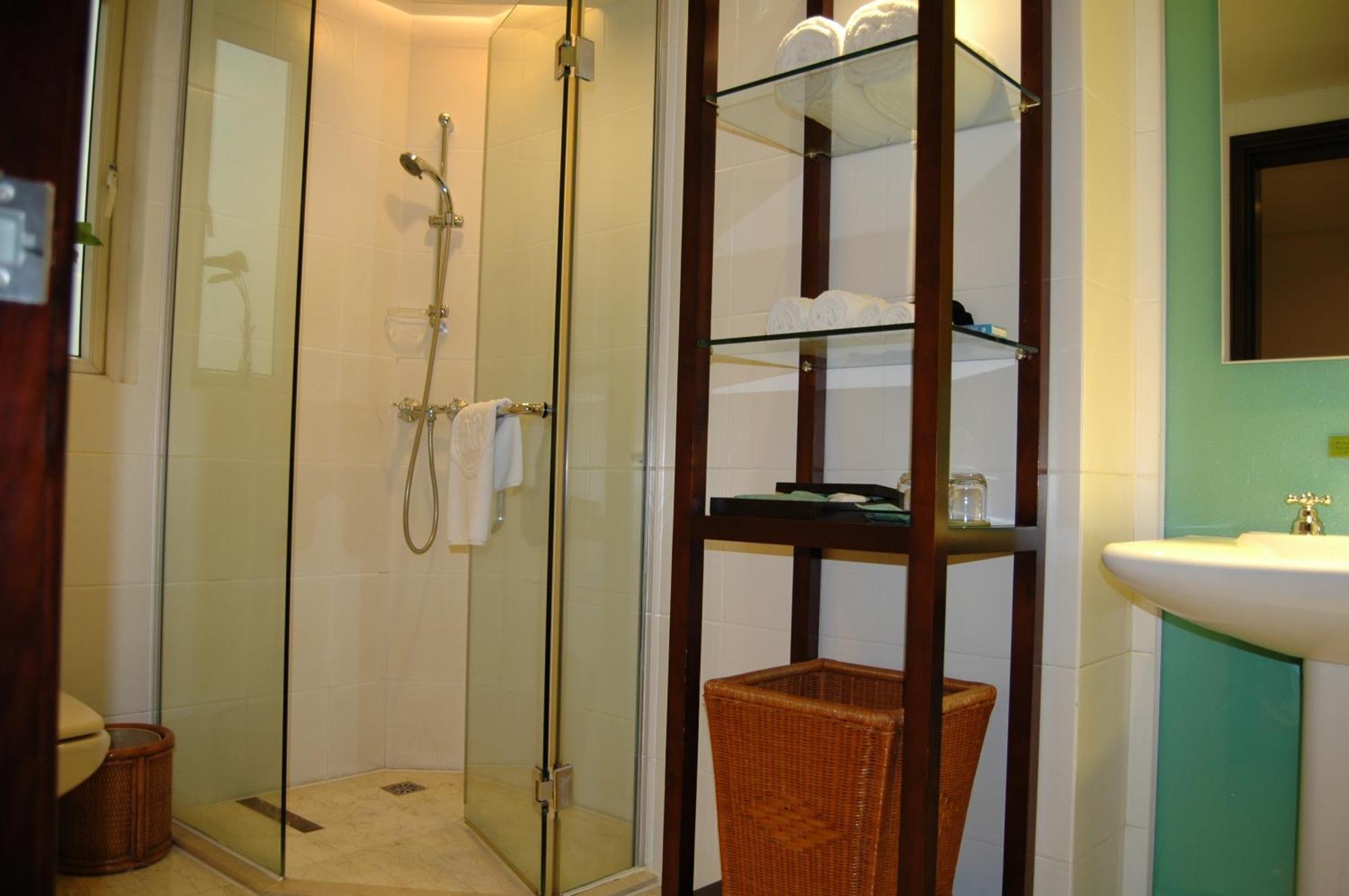 东莞君兰酒店 Grand Land Hotel Dongguan  Exterior foto