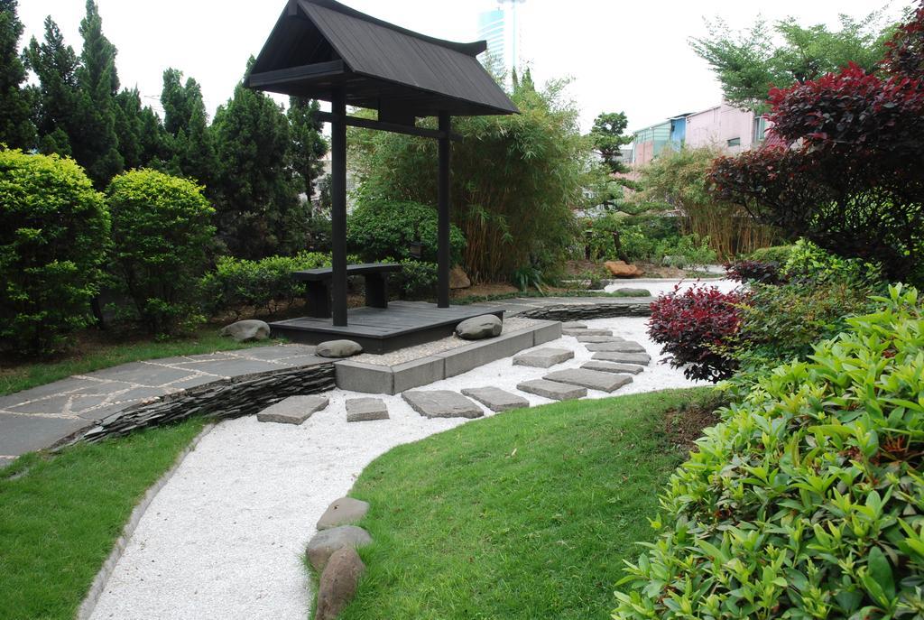东莞君兰酒店 Grand Land Hotel Dongguan  Exterior foto