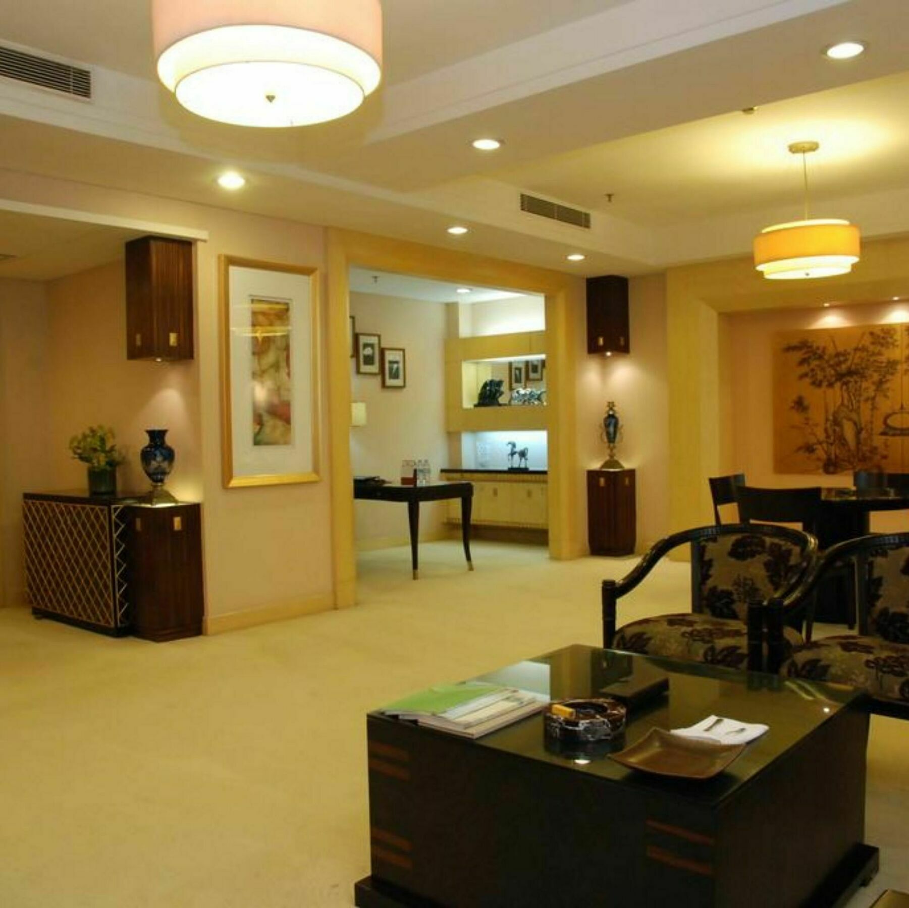 东莞君兰酒店 Grand Land Hotel Dongguan  Exterior foto